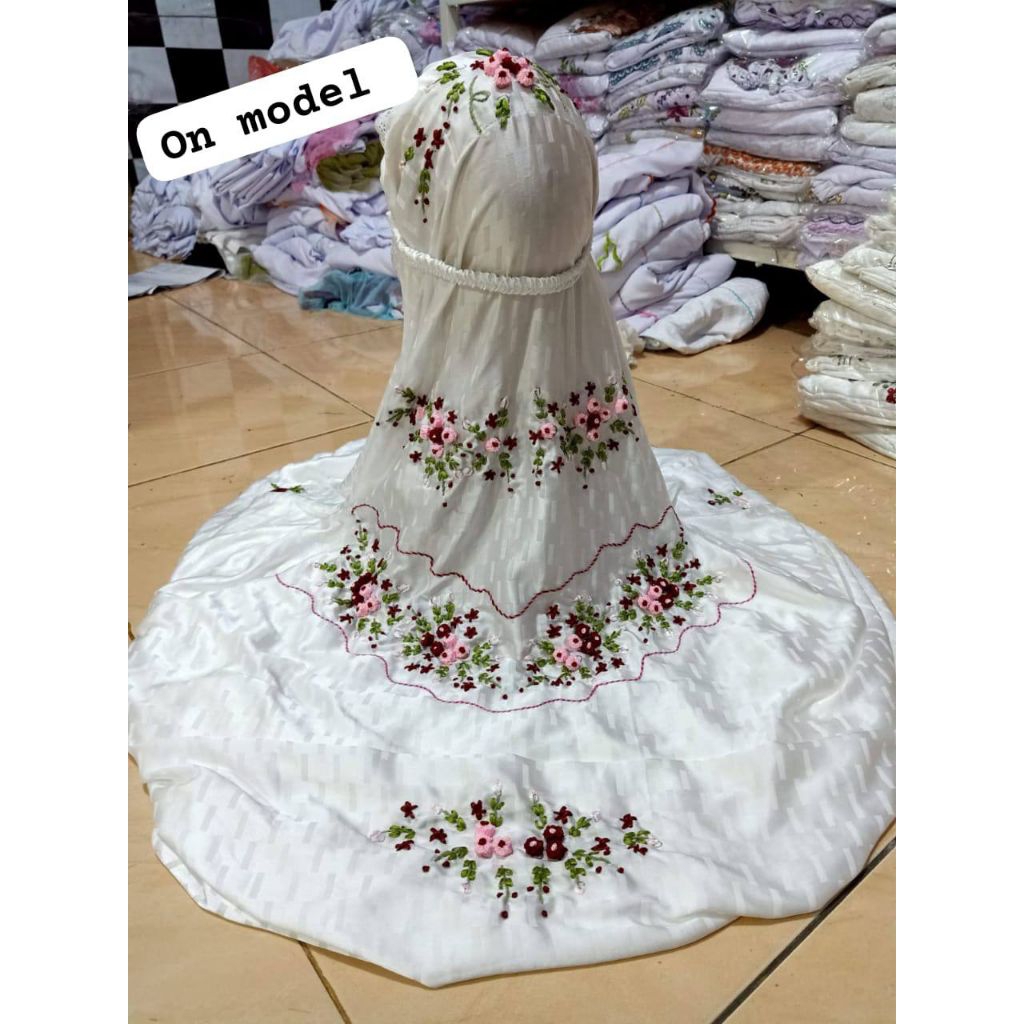 Mukena Terusan || Kain sutra blitz || mukena dewasa