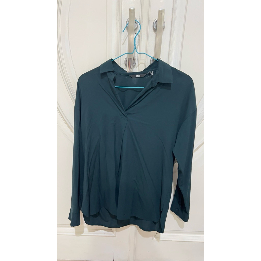 uniqlo shirt (preloved)