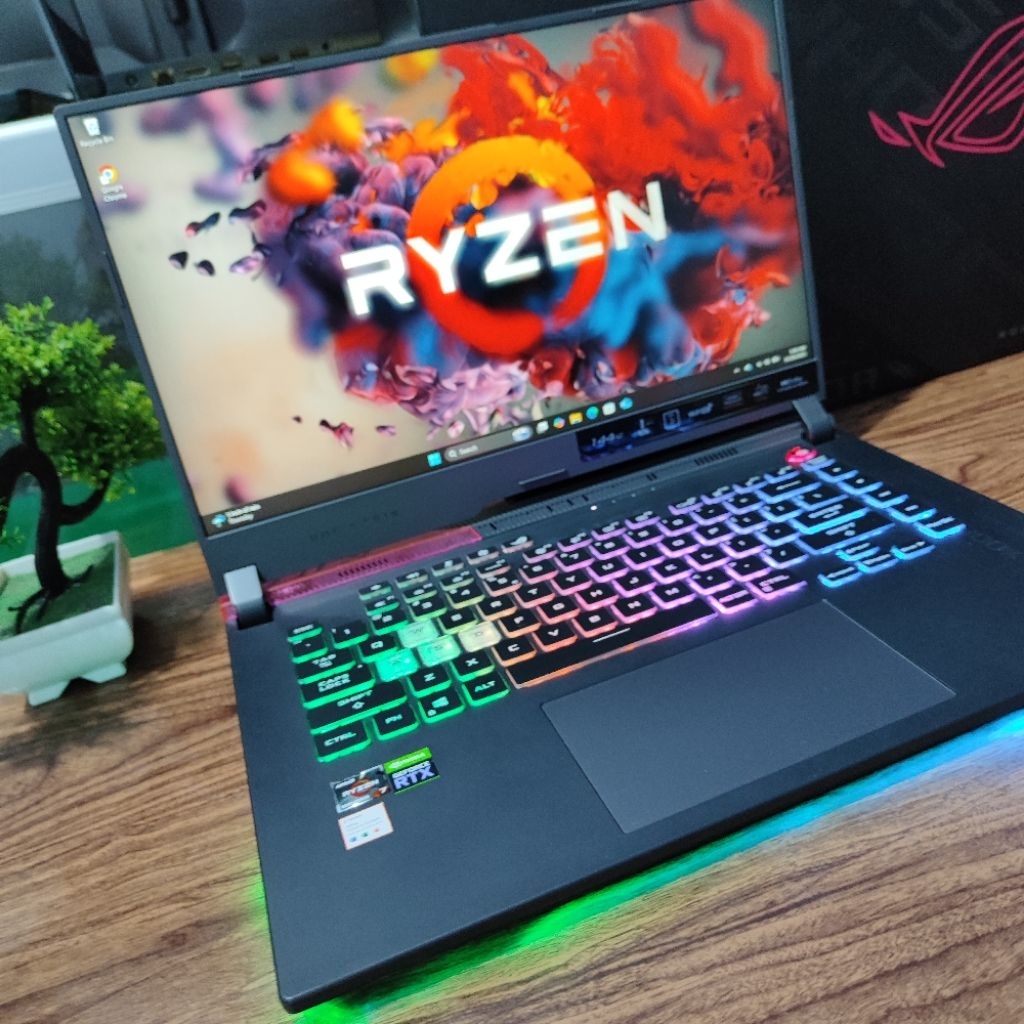 Asus ROG G15 G513QC RTX 3050 Prosesor Ryzen 7-6800H