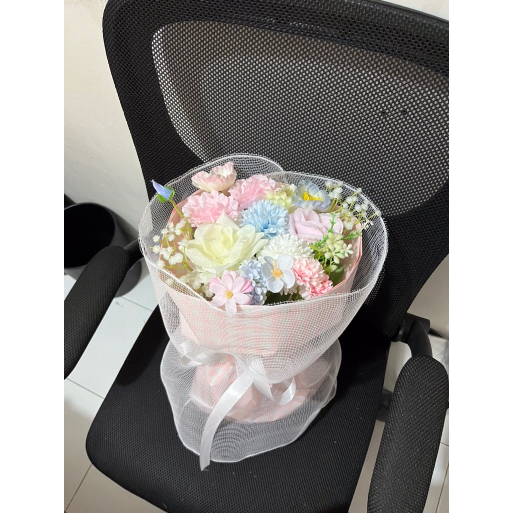 Cotton Kiss | artificial flower | bouquet bunga | buket bunga | bouquet wisuda | buket wisuda | buke