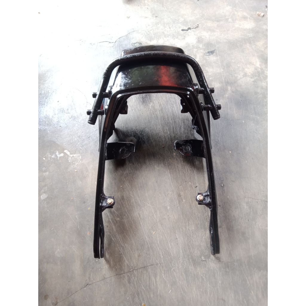 Cover body Bol Bokong bagian belakang Set begel behel Yamaha RXS RX Spesial RX Special Original Seco