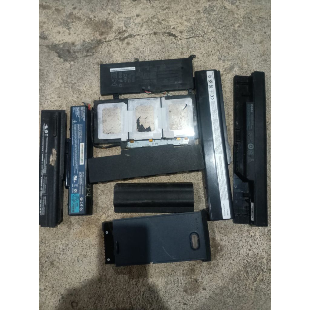 Baterai Laptop