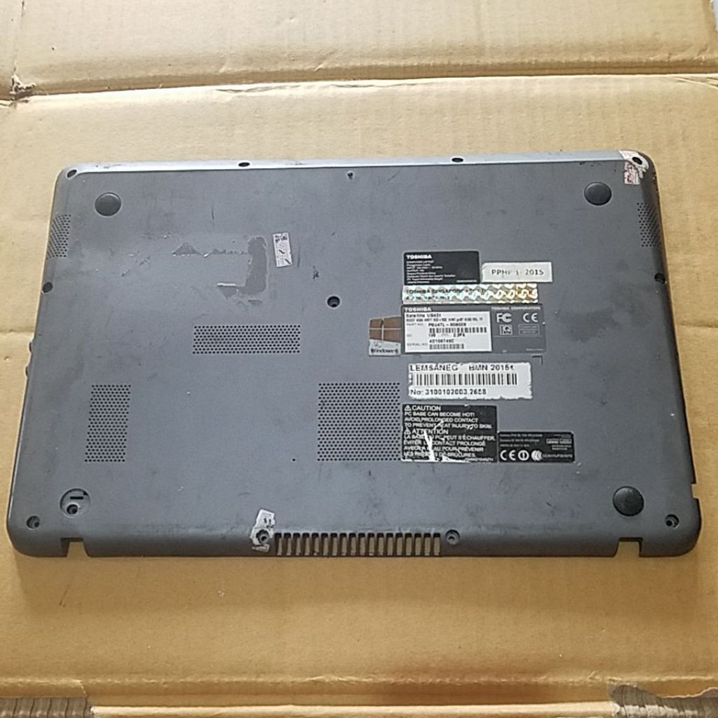 Kesing casing cover bottom bawah Laptop Toshiba satellite U840t