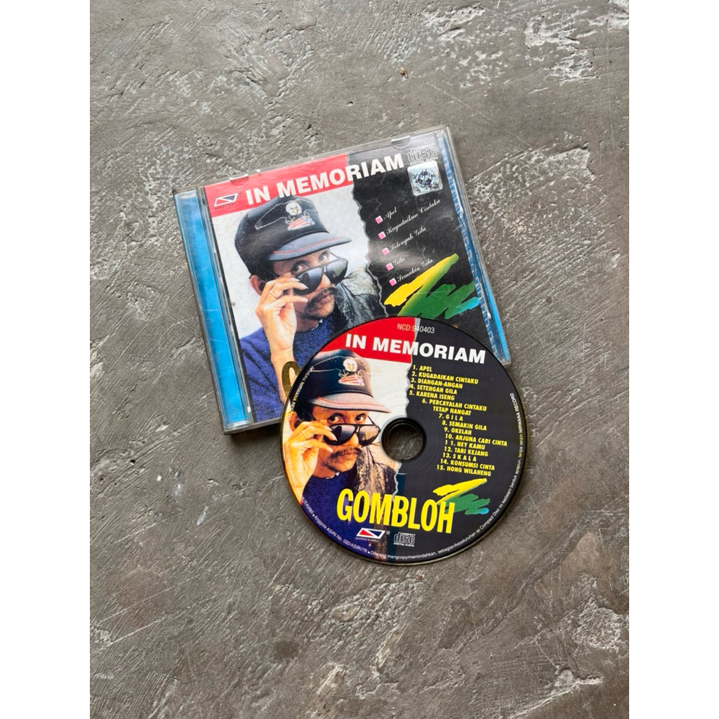 KASET CD VCD DVD GOMBLOH IN MEMORIAN