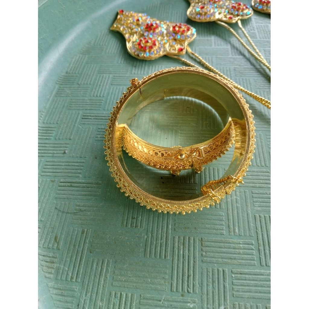 KOMBA LOLA/GELANG PERHIASAN TORAJA PREMIUM