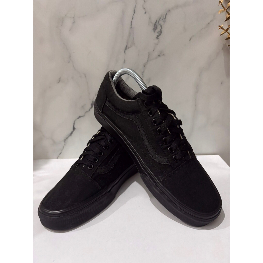 sepatu vans full black original second
