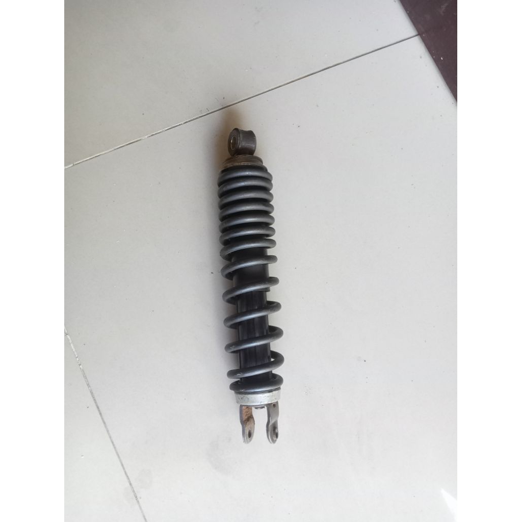 Shockbreaker Skok belakang Honda Vario 125/vario150 ori bekas