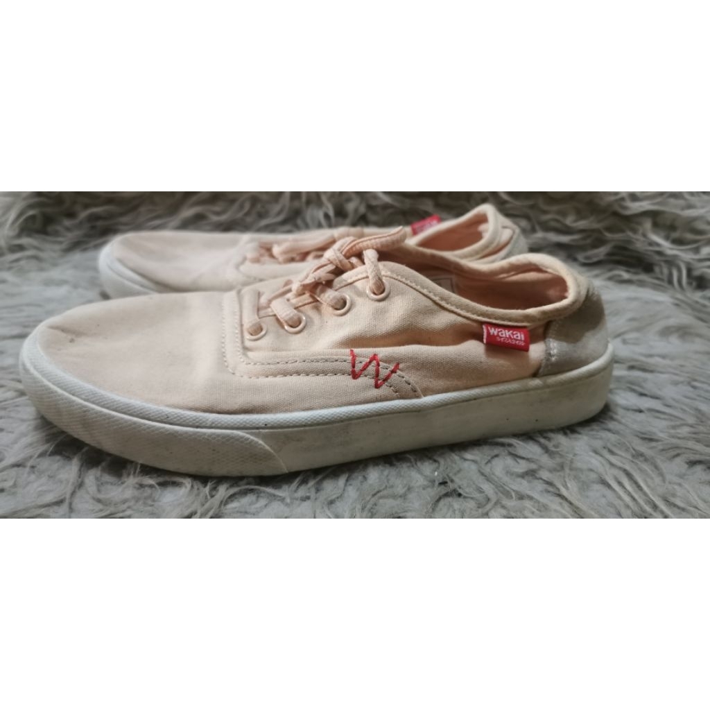 WAKAI sepatu wanita EUR 36 original prelov