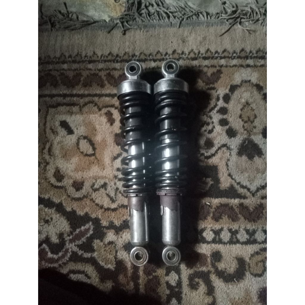 shock belakang thunder 125 original copotan