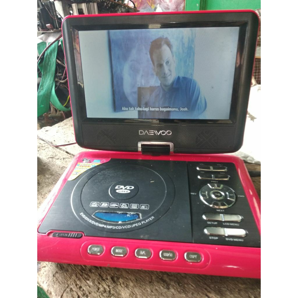 dvd portable daewoo bekas berkualitas termurah