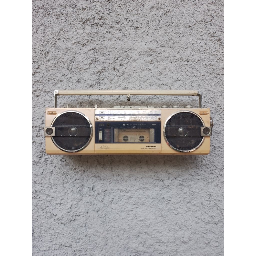 Radio Tape Sharp GF-7 Lawas Jadul Antik Vintage Display