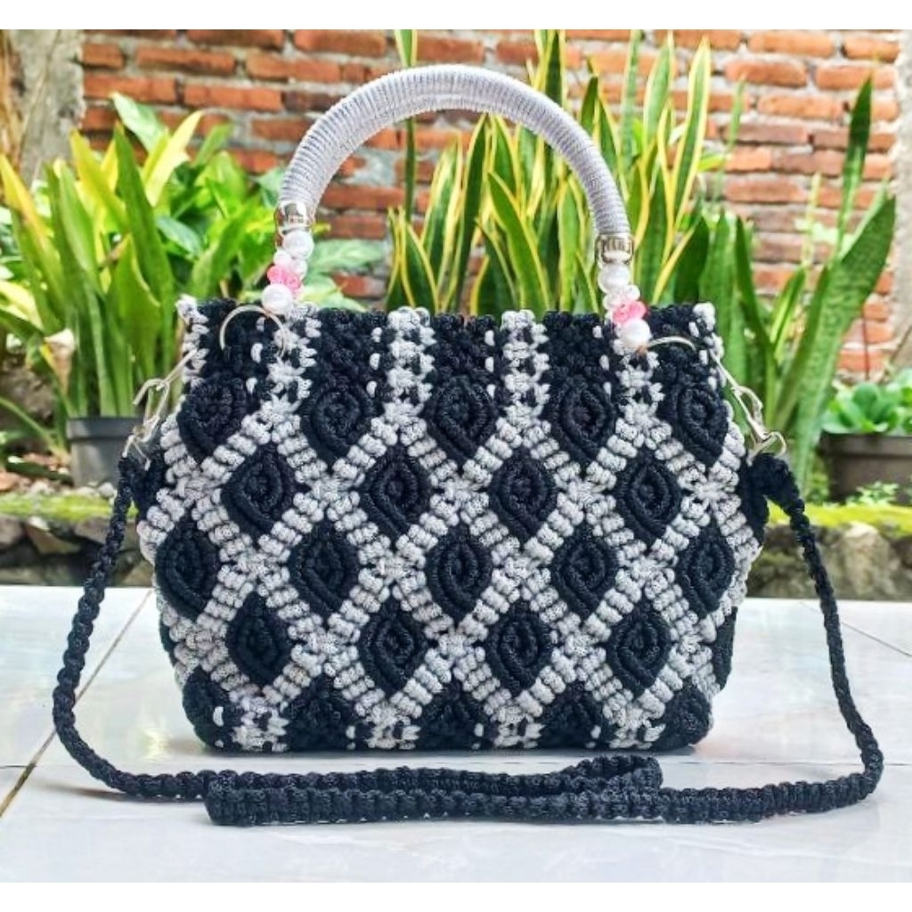 65rb / Tas TaliKur Kerang Simple /Tas Selempang Rajut Wanita / Tas Anyaman Tali Kur keong / Tas
