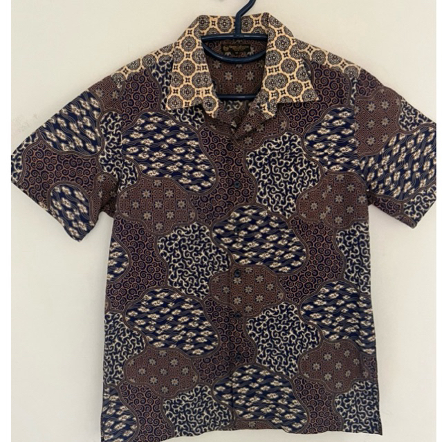 Kemeja Pria Batik Keris Slim Fit