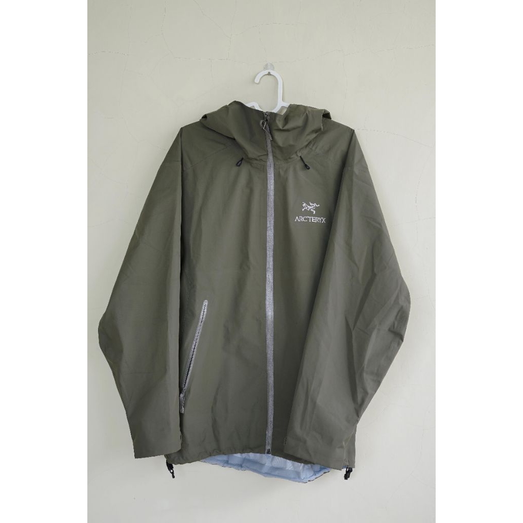 Arcteryx Beta Lt Goretex Jacket, BNWT Japan Market