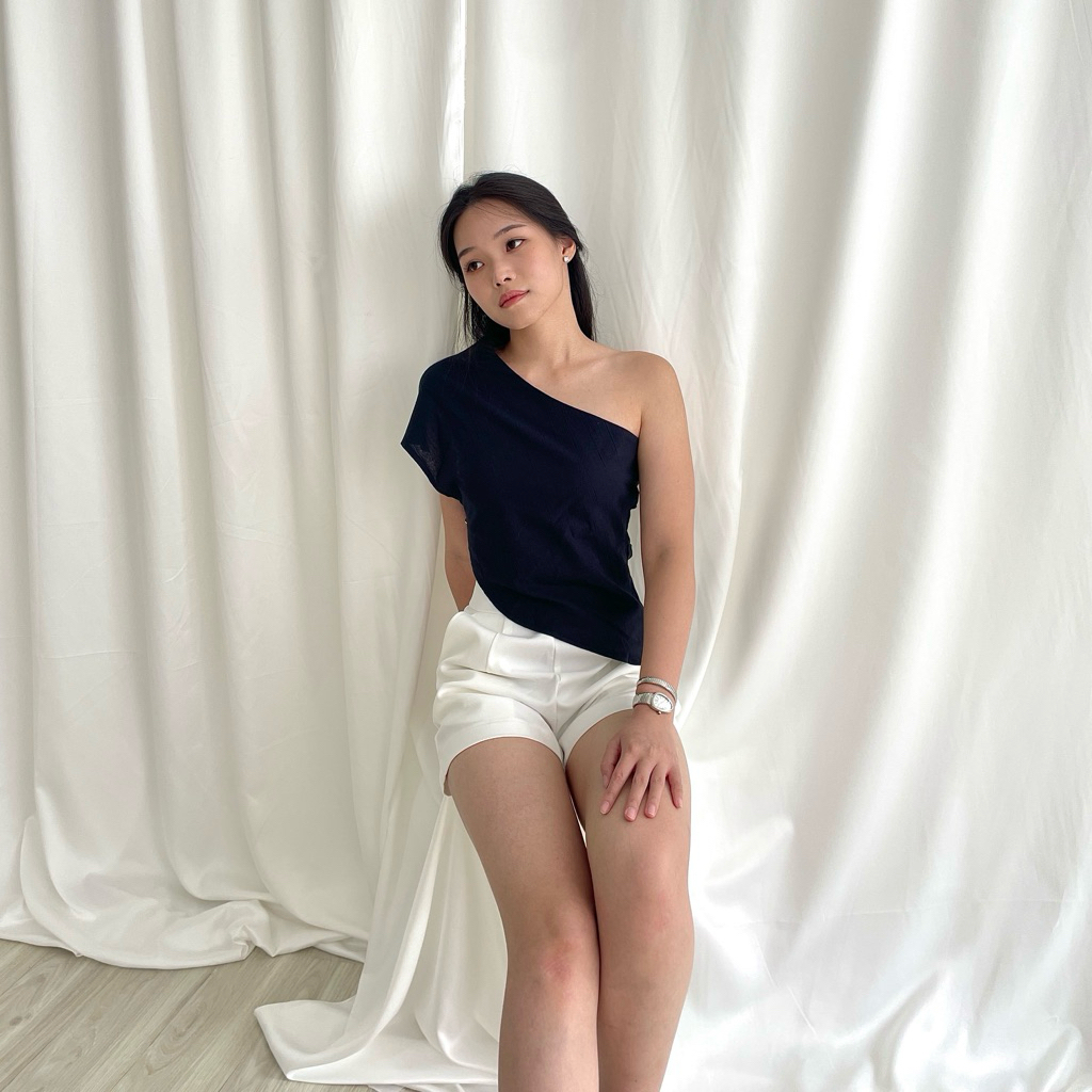 [oddsthelabel] Iris One-Shoulder Top | Atasan Wanita One-Shoulder Top