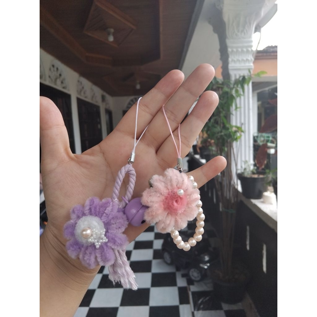 Gantungan hp / Mainan hp / Mainan hp kawat bulu/ aksesoris hp