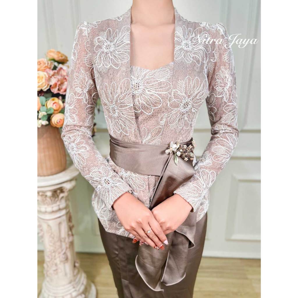 Nitra Jaya - Kebaya Caitlyn