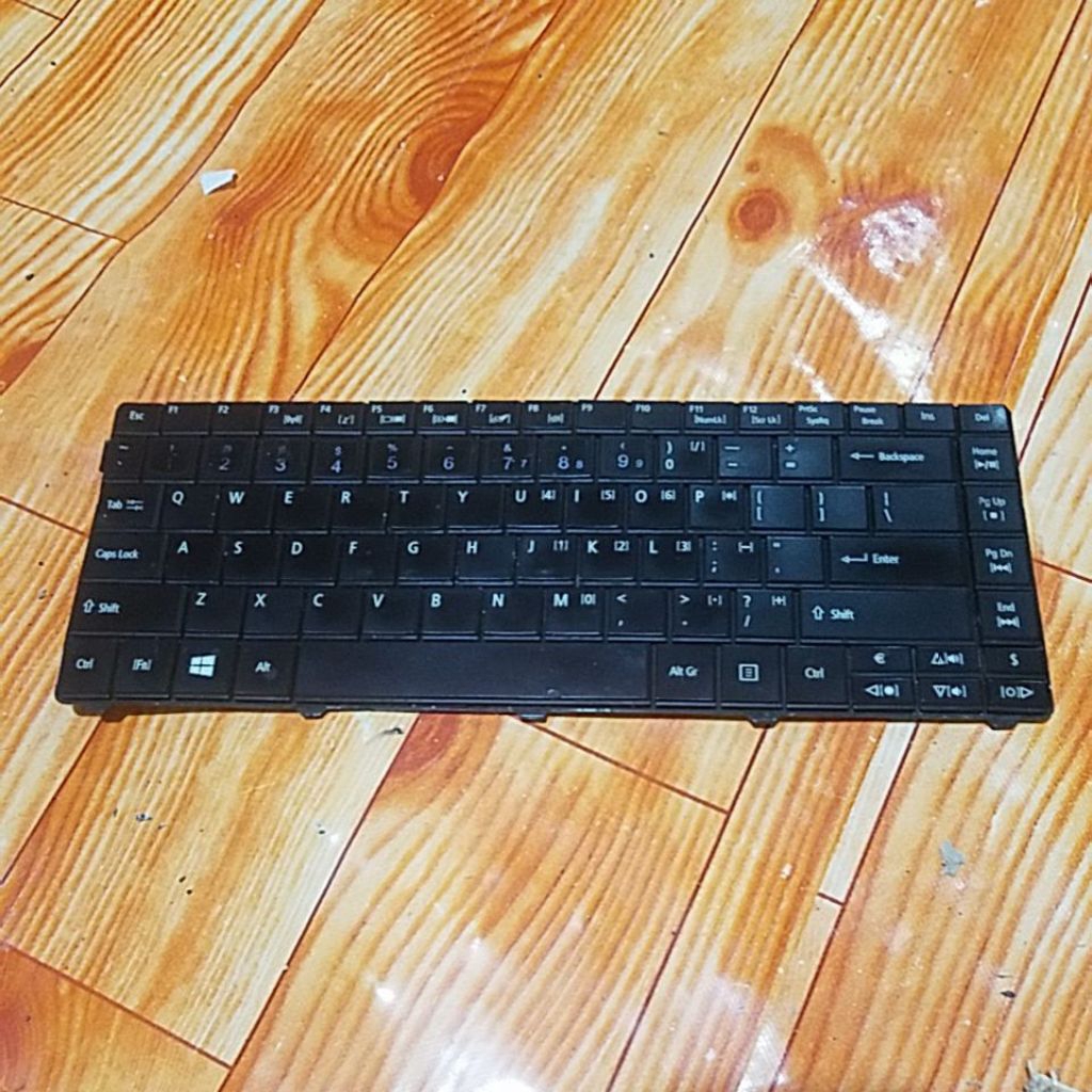 keyboard acer aspire E1-431