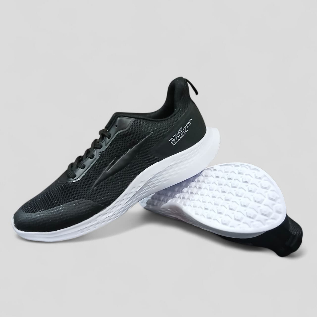 LYCAN OMEGA SEPATU LARI