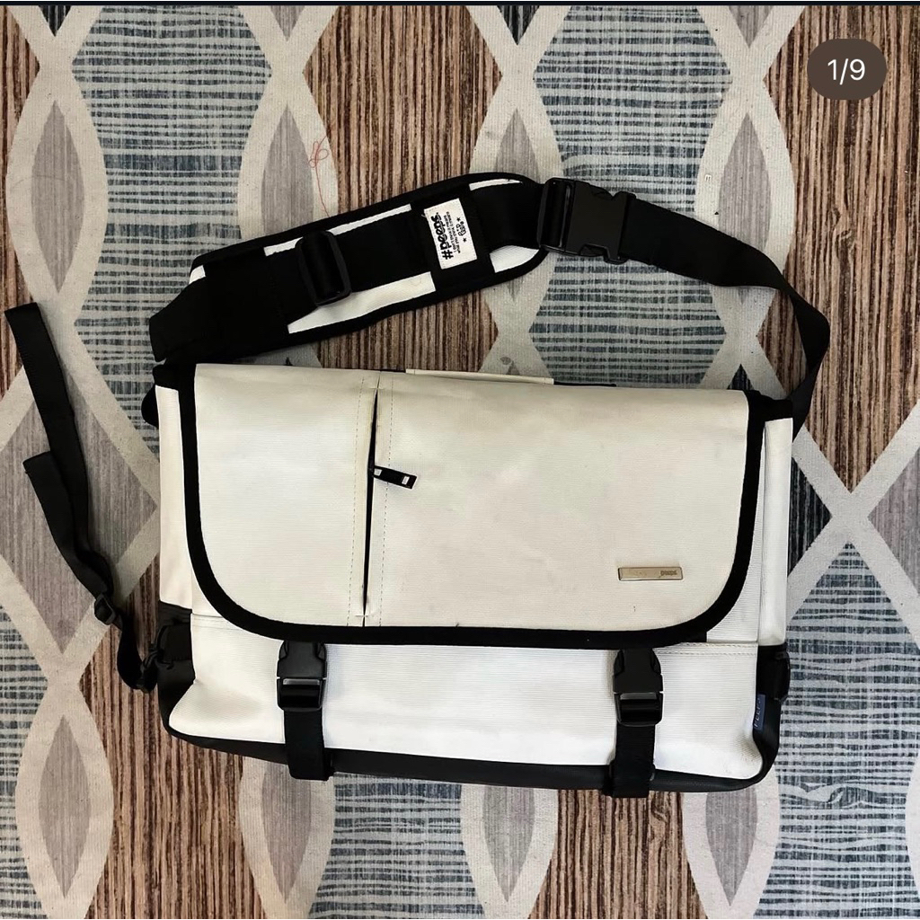 Selempang / Messenger bag Peeps