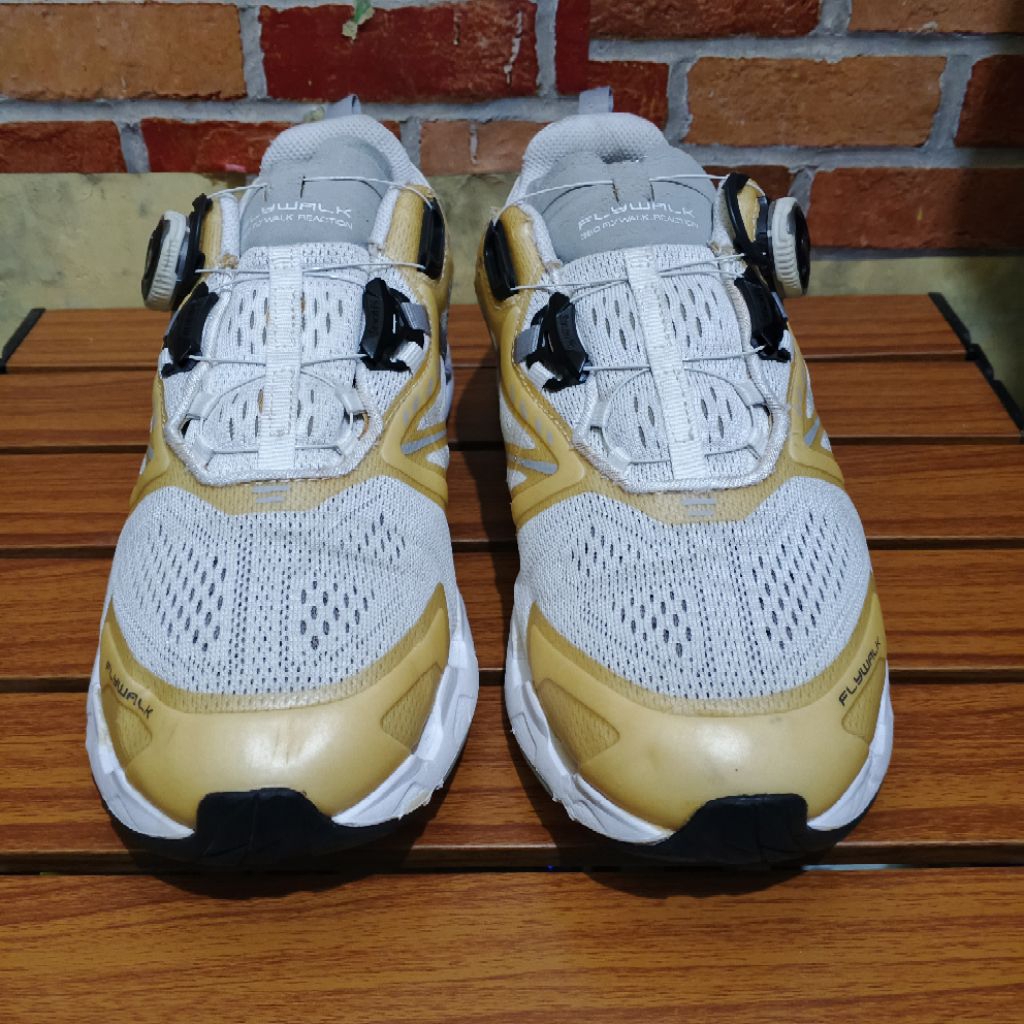 Sepatu Running K2 outdoor Boa System . size 40 insole 25 cm/ 250