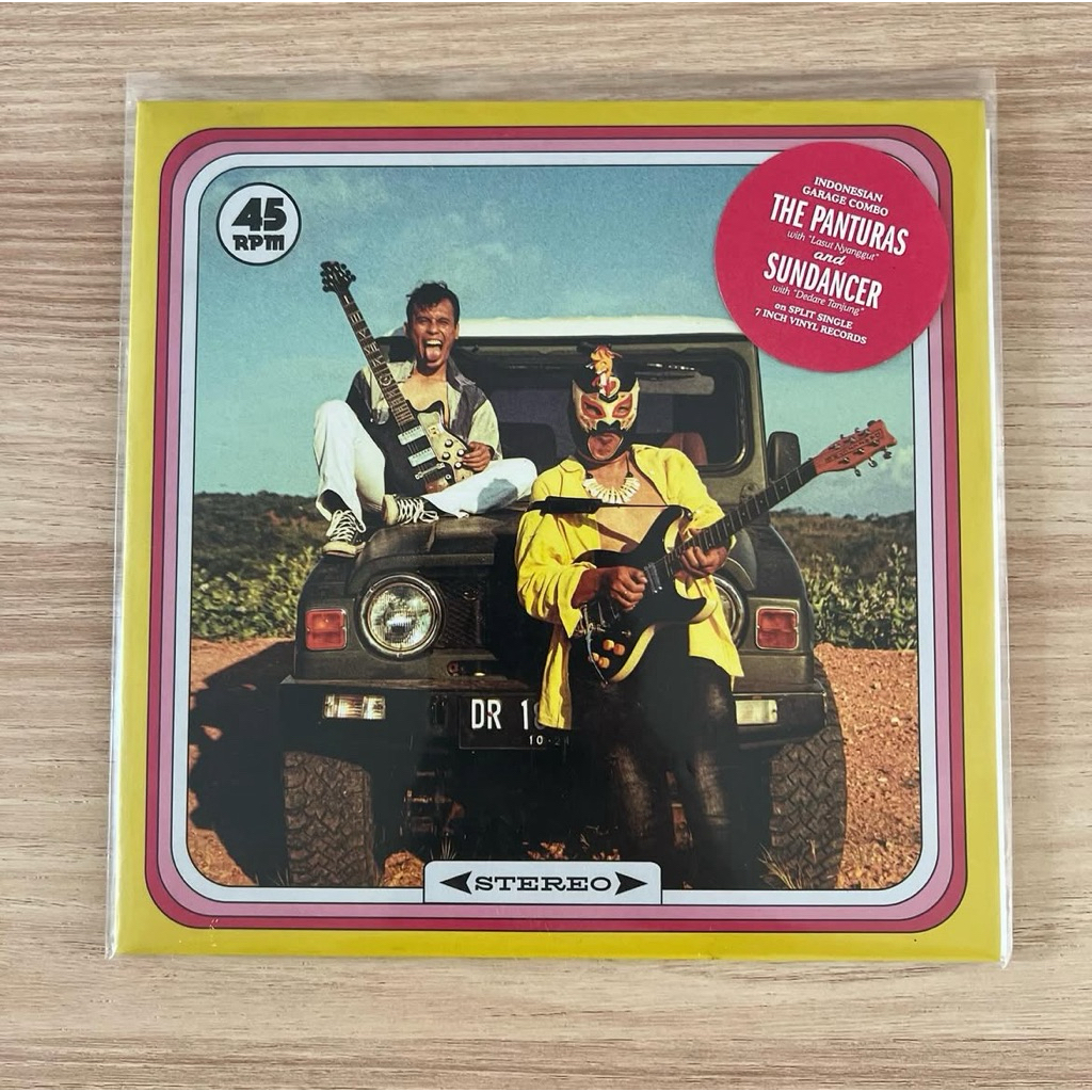 Vinyl split the panturas x sundancer (new)