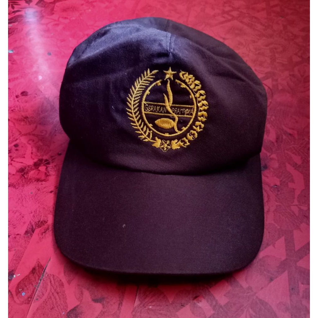 topi pramuka preloved