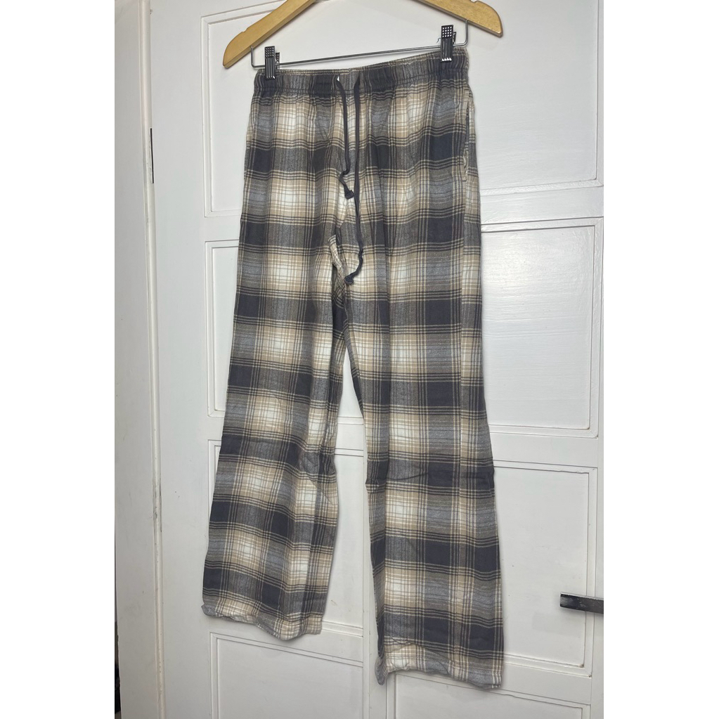 Preloved Flannel Pants Uniqlo