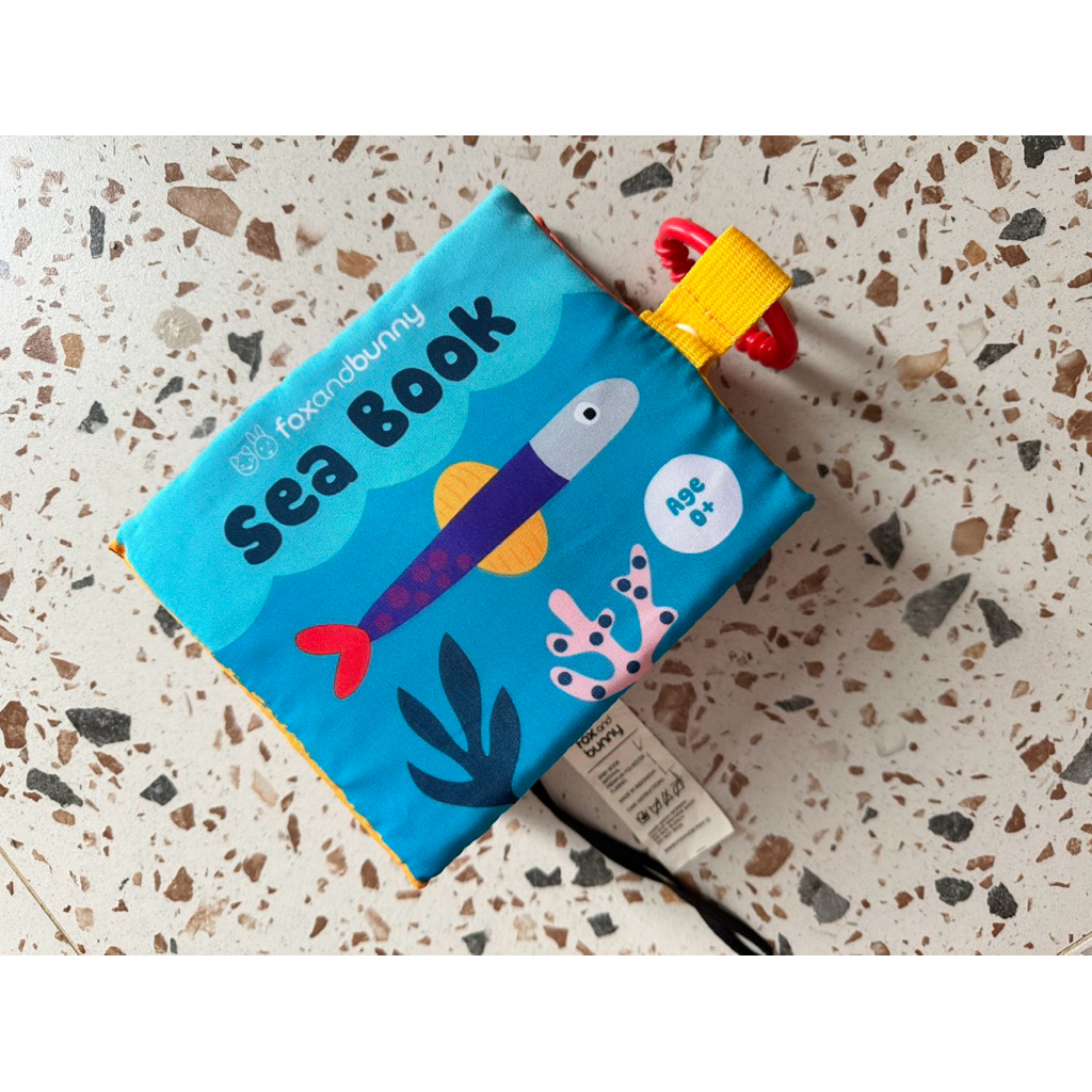 Fox and Bunny Soft Book : Sea