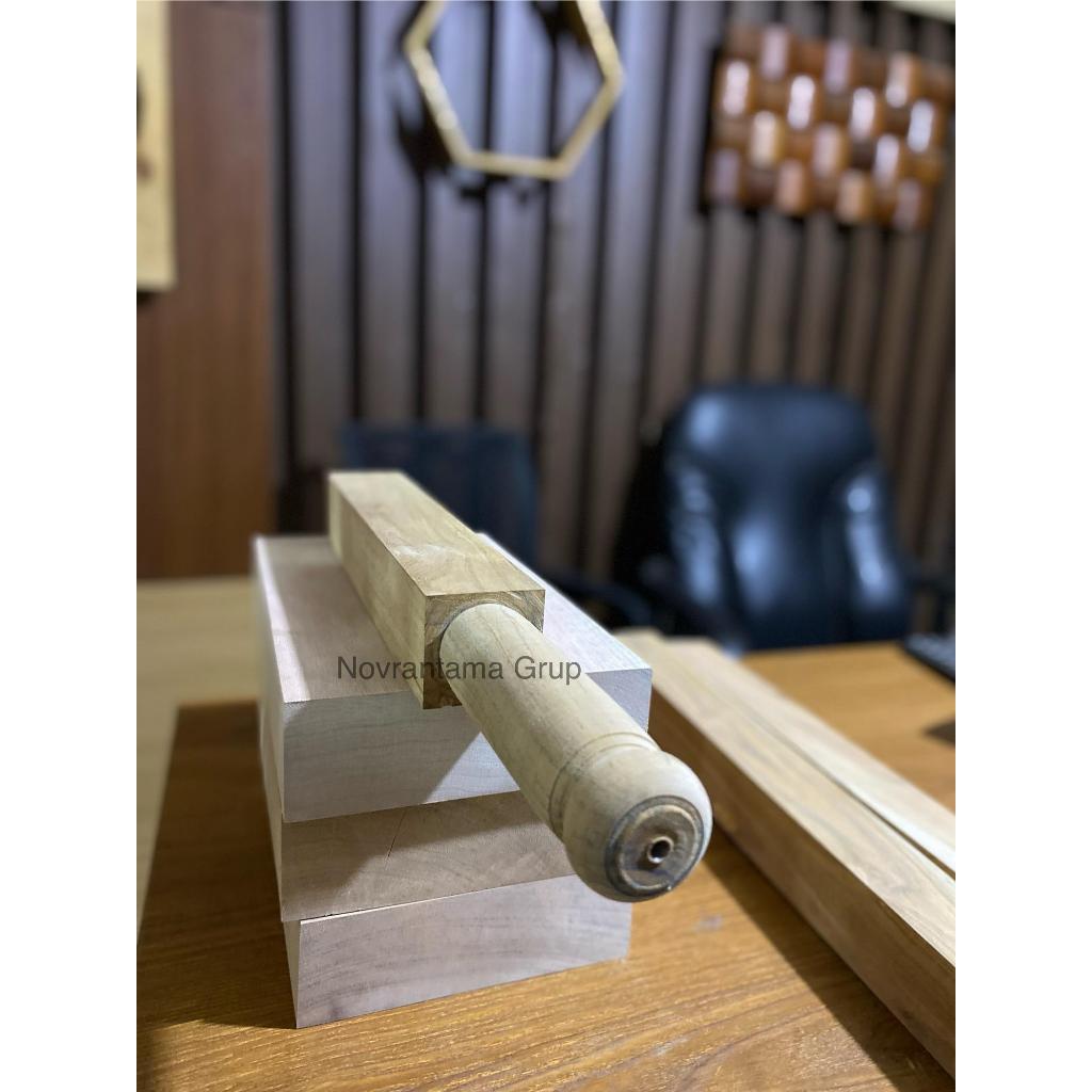 Kayu Jati Asli Bubut / Kayu Bubutan / Kayu Bubut Jati (Besar)