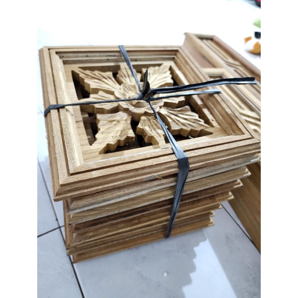 loster kayu jati ukuran 30x30x10
