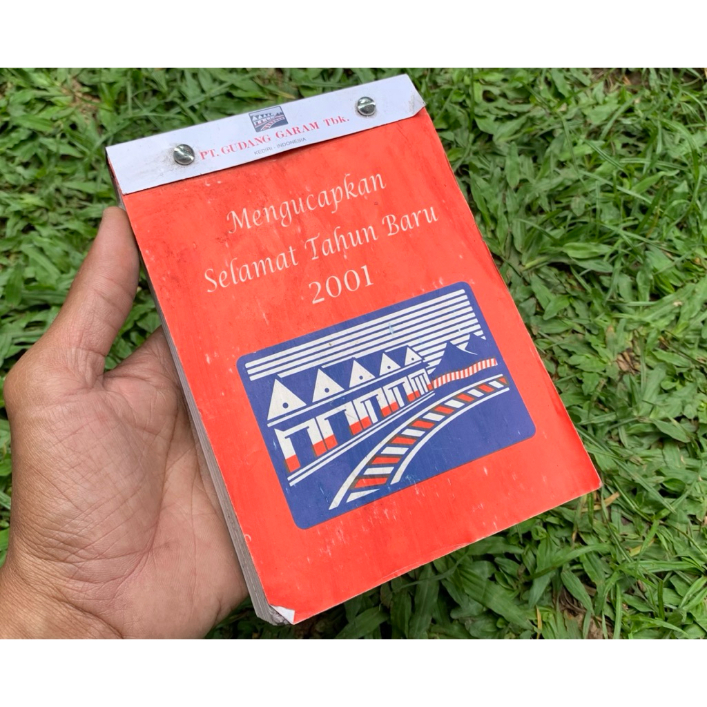 kalender harian tahun 2001