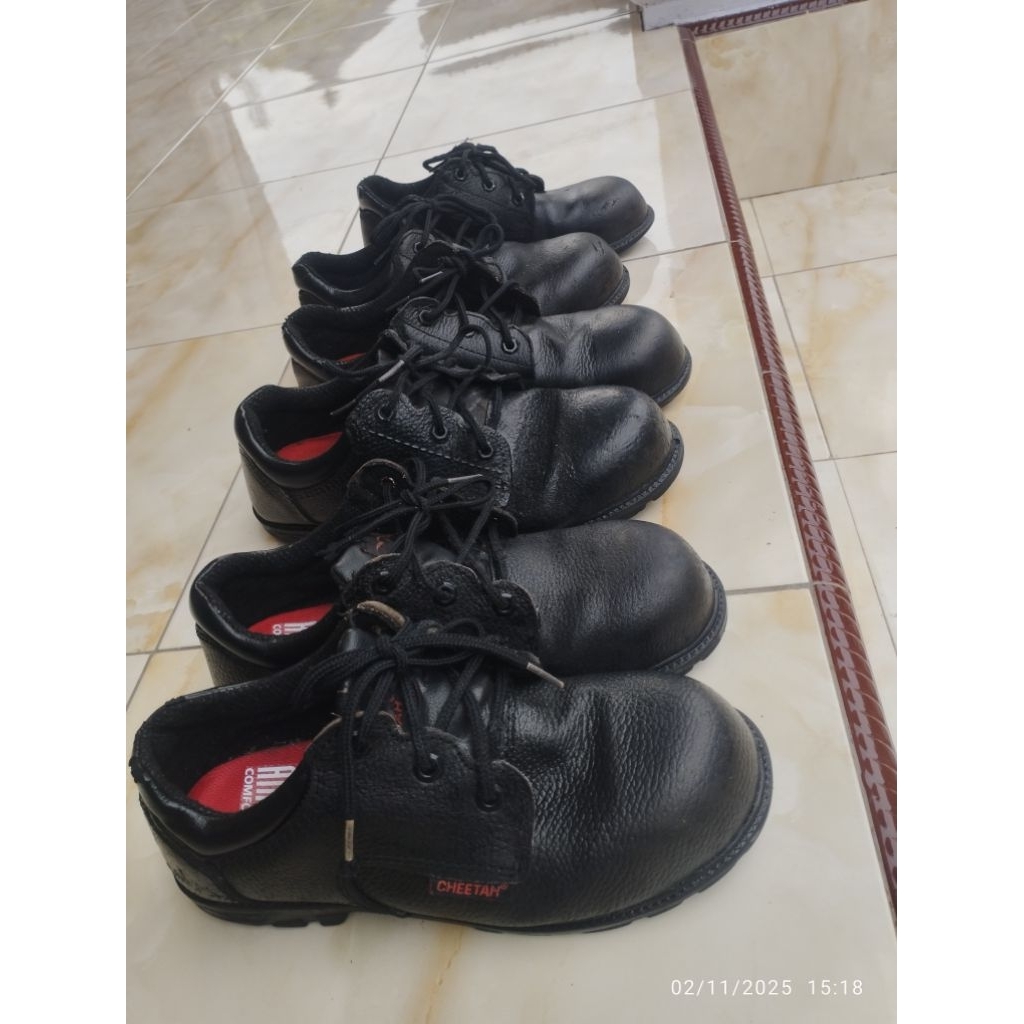 sepatu cheetah bekas original 6,&8