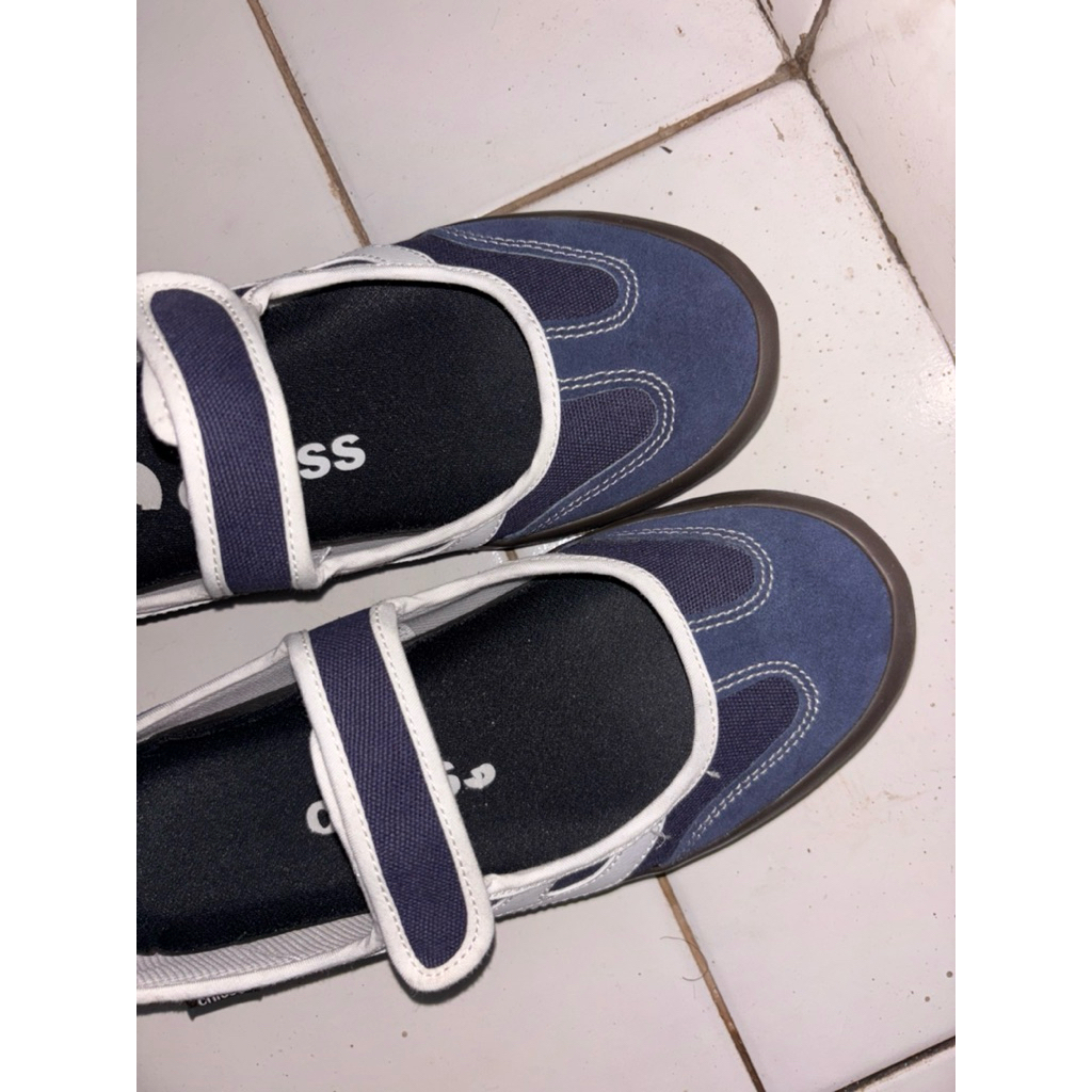 Chiccs dailywear shoes jeans | sz 40 | Simple