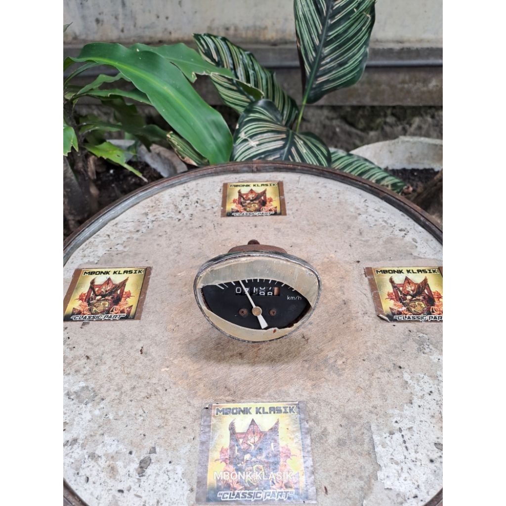 speedometer kerang vespa super sprint LAWASAN speedometer vespa super sprint spidometer vespa super 