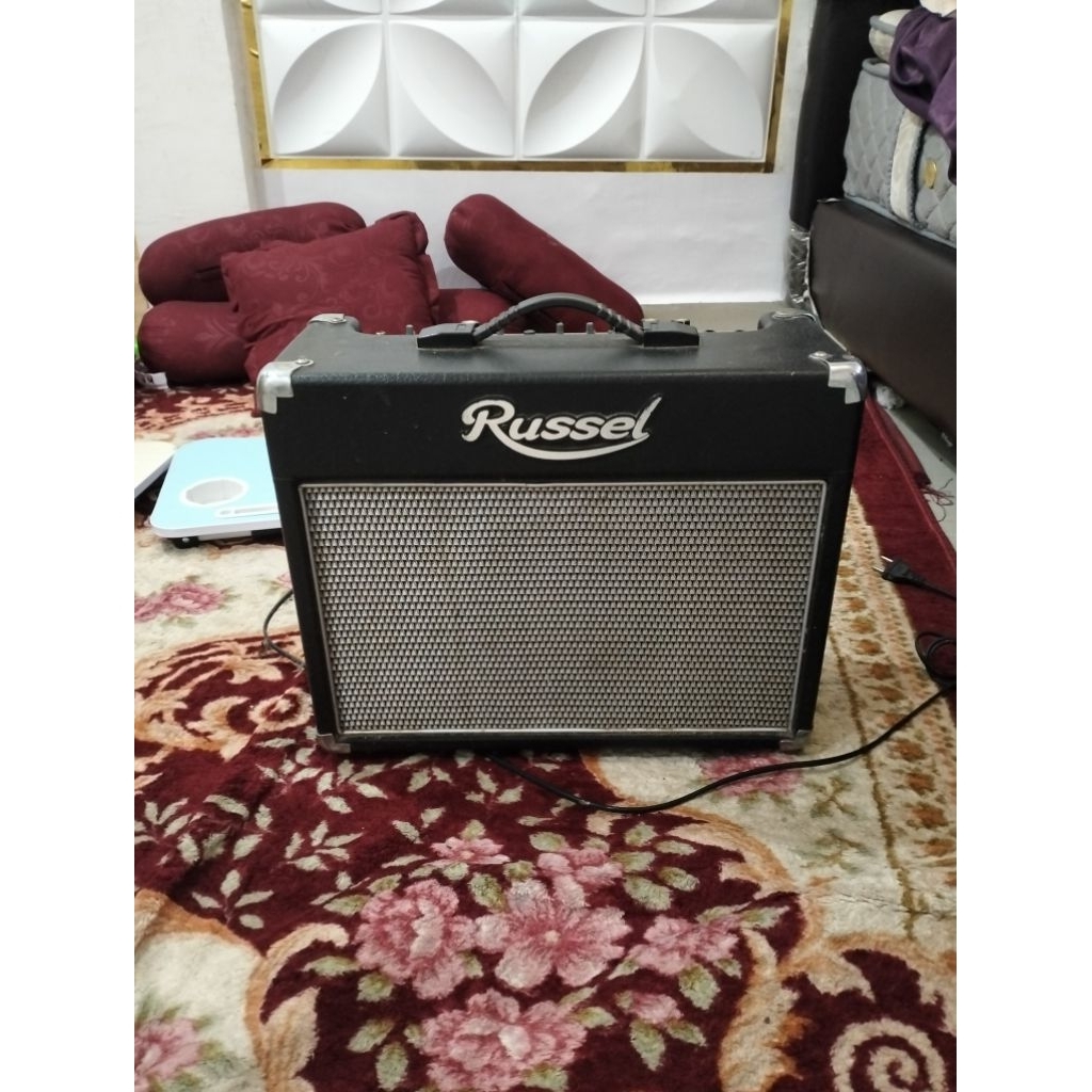 amplifier russel rg 15