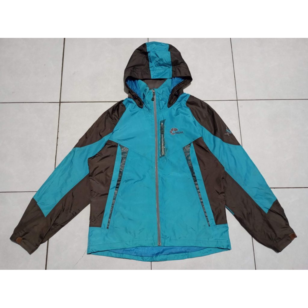 Nepa Jaket Outdoor Gunung