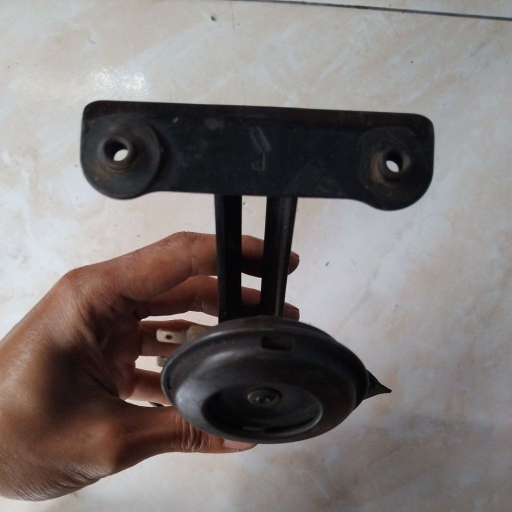 braket tameng depan beat fi 2013/2015 original copotan