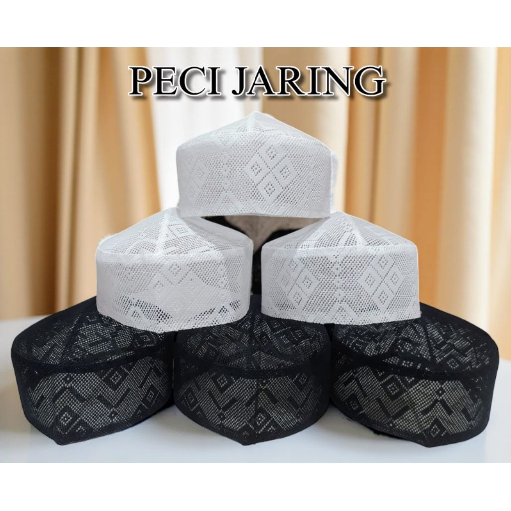 peci jaring hitam putih//peci haji/peci/bugis/peci almakki/peci kalbut/peci oman/peci bangladesh