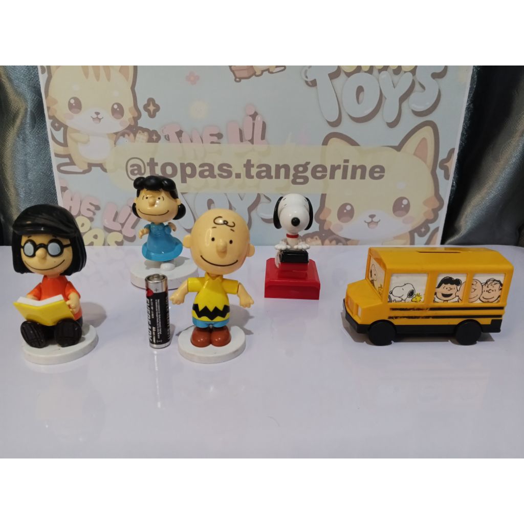 KFC Kids Meal Peanuts Snoopy 2022 Set