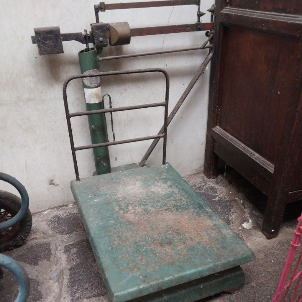 timbangan 50kg merk abadi