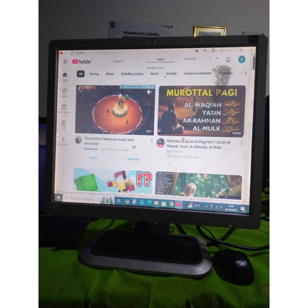 monitor merk hp 19 inch