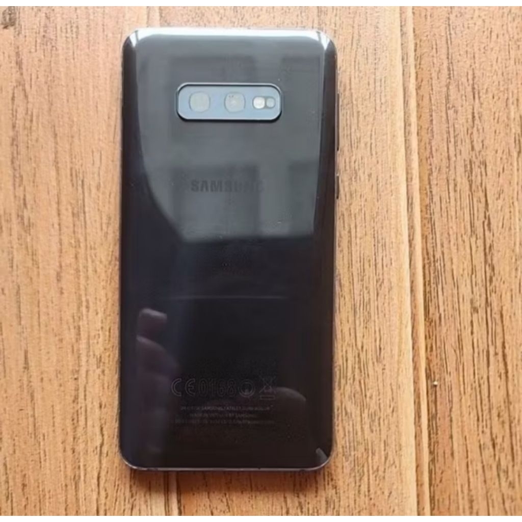 samsung galaxy s10e ram 6/128 gb second original No minus