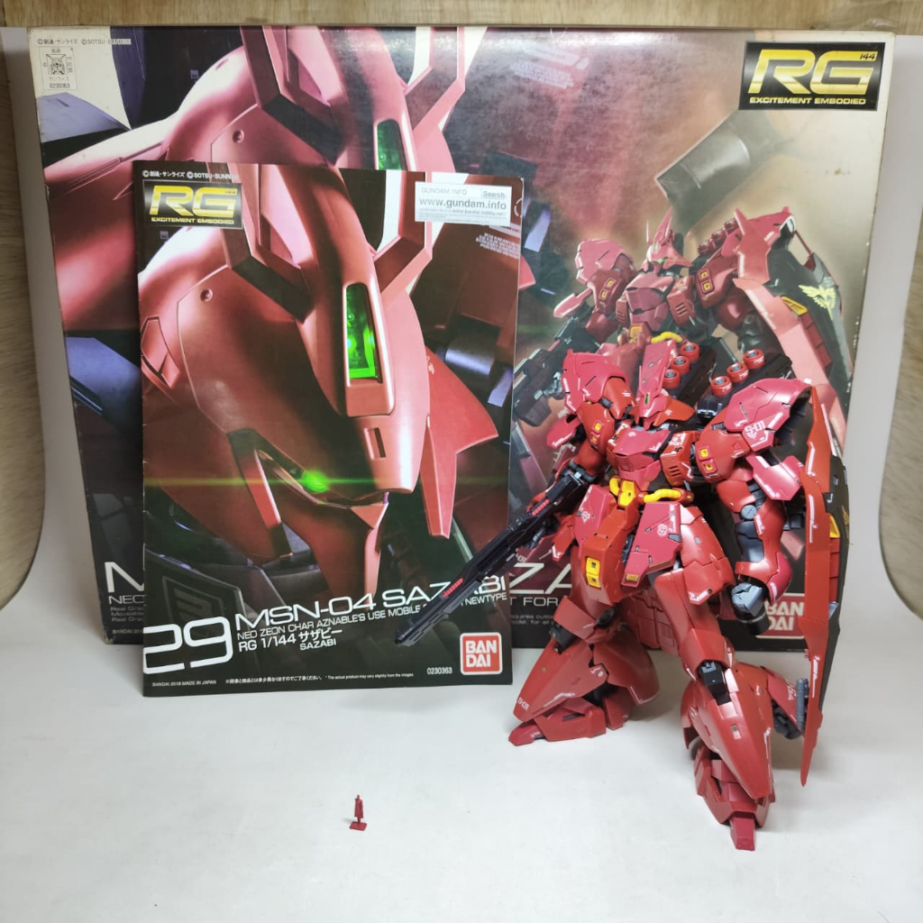 Bandai RG Sazabi / Model Kit Gundam 1/144 2nd Sudah Rakit R268