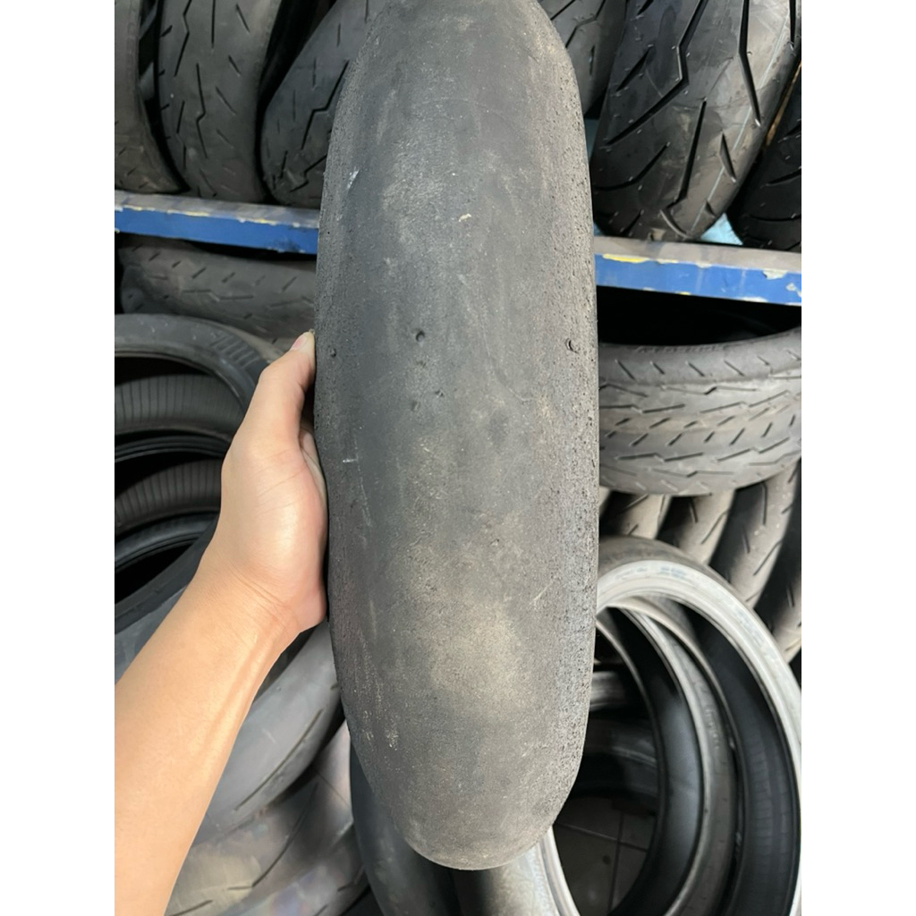 dunlop slick 120/70-17 2022