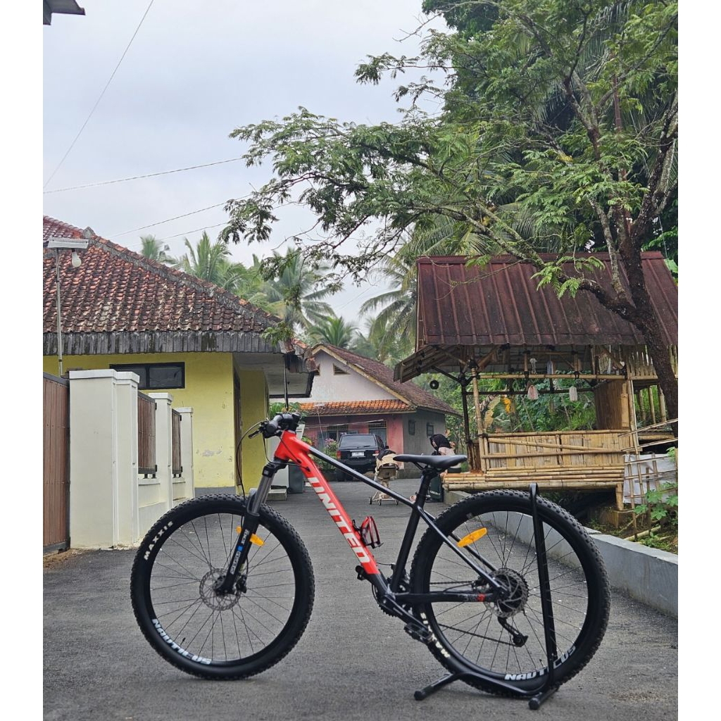 Sepeda mtb clovis 3.10 s