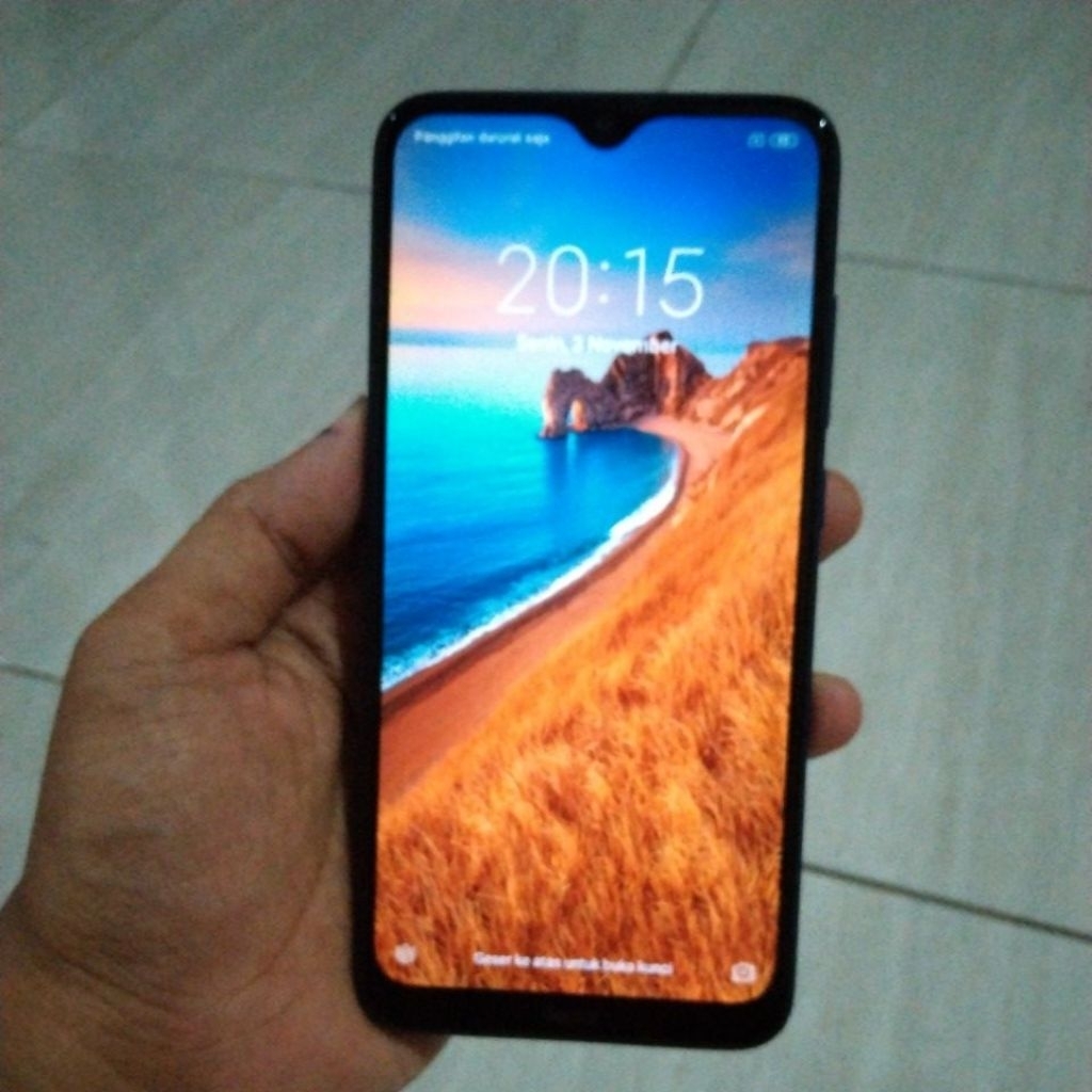 BEKAS xiaomi redmi 8 4/64