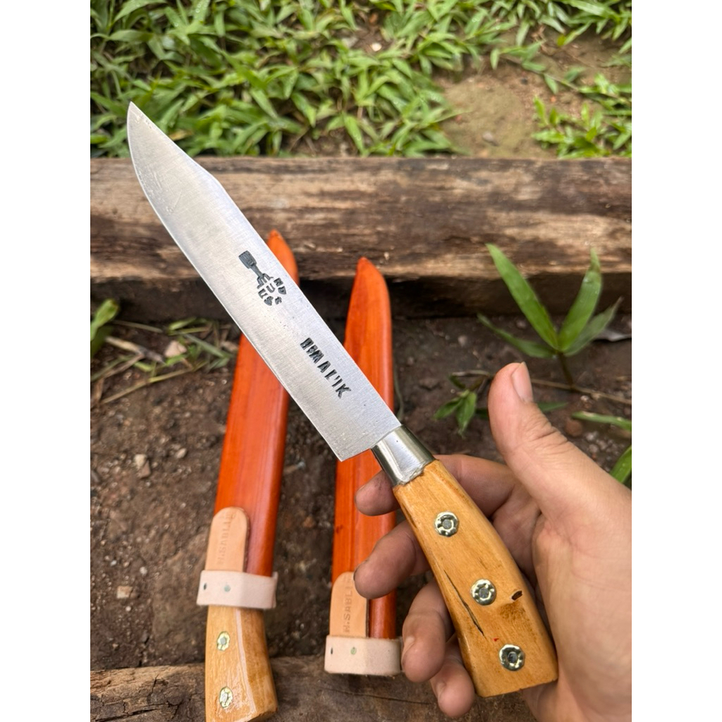 PISAU  H MALIK USMAN