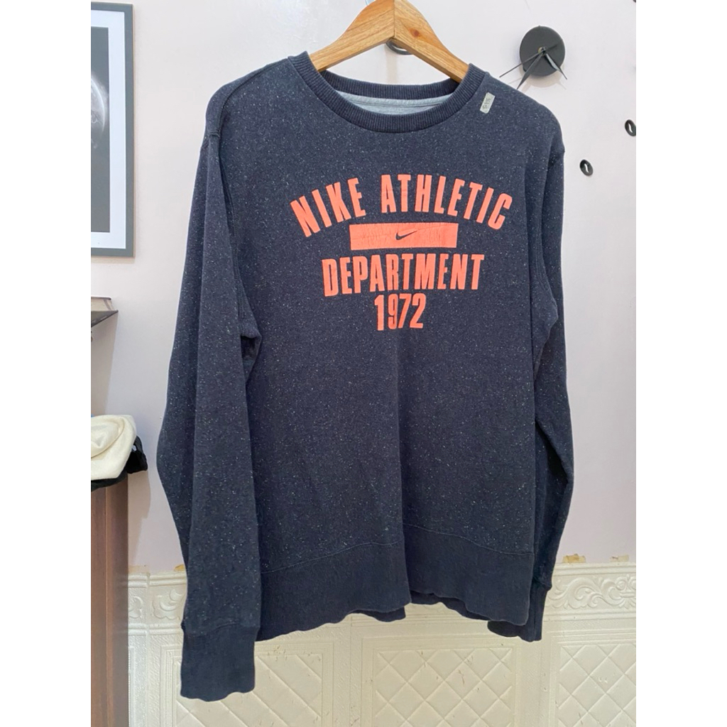 Nike Sweater