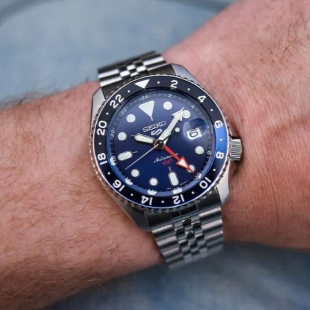 Seiko 5 Sport